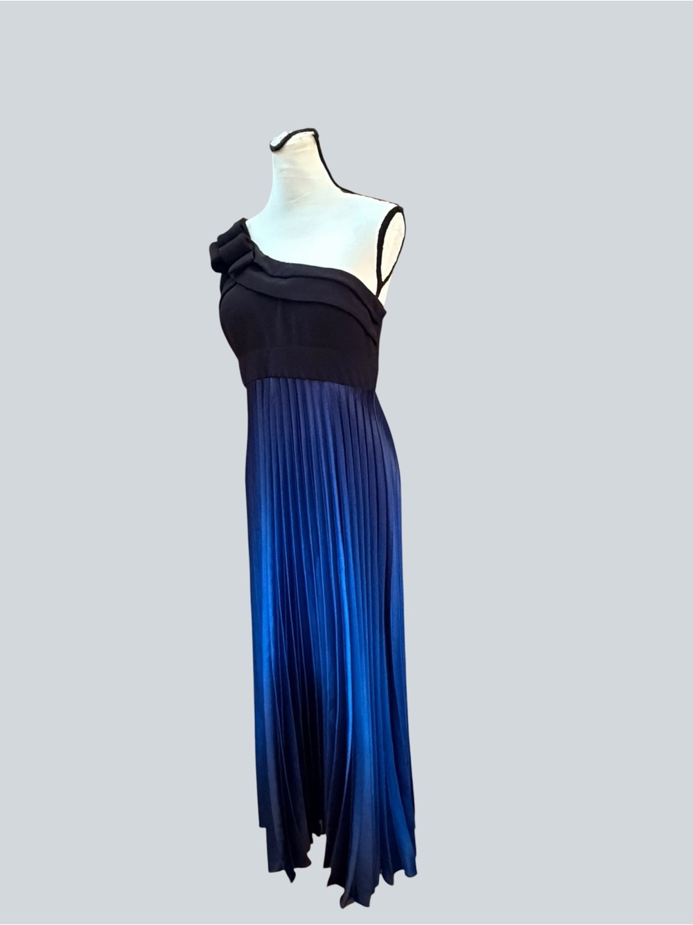 Vtg Betsy & Adam black pleated cocktail midi dress - Picture 2 of 11